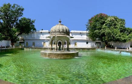 Best Family 3 * Hotel in udaipur