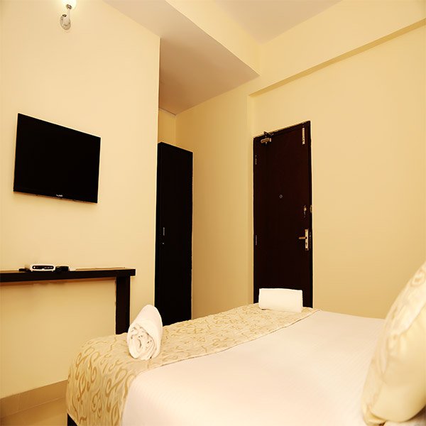 Hotel Near Attraction in Udaipur