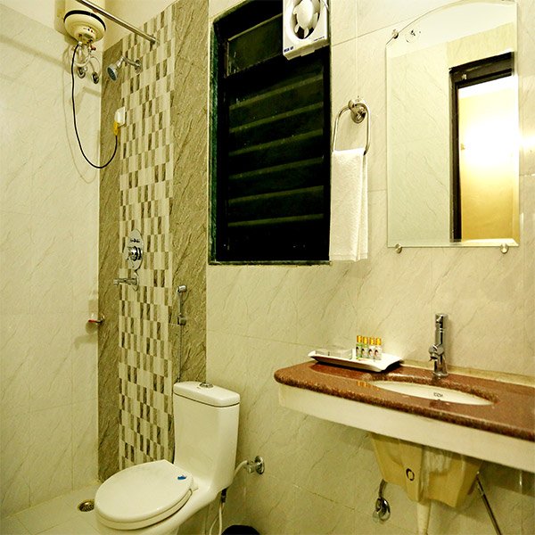 Hotel to stay in Udaipur