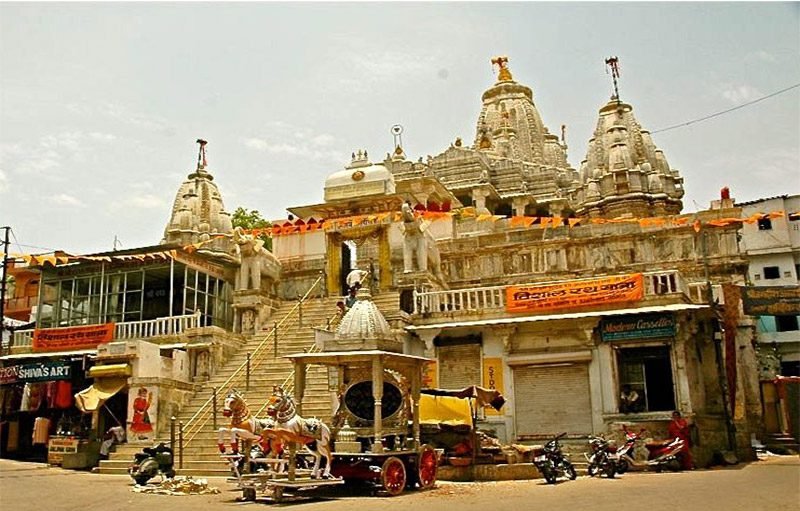 Hotel to stay in Udaipur